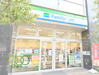  ファミリーマート西新宿アトラスタワー店まで　189ｍ　徒歩3分