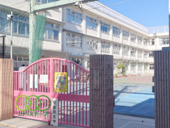  北区立岩淵小学校まで580ｍ