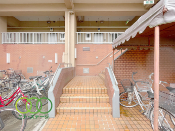  ○エントランス○