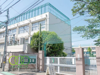  世田谷区立経堂小学校まで1016ｍ