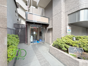  ●エントランス●