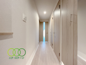  �����ց�