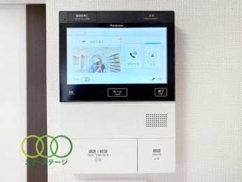  TV���j�^�[�t���C���^�[�t�H��