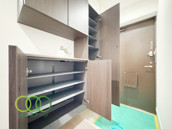  �V���[�Y�{�b�N�X