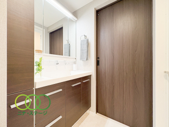  ���p�E�_�[���[����