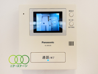  TV���j�^�[�t���C���^�[�t�H��