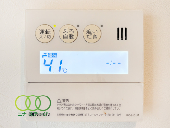  �L�b�`��������