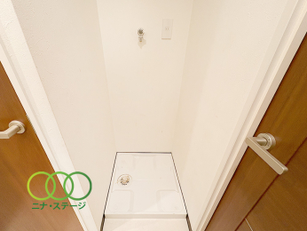  ��������@�u��