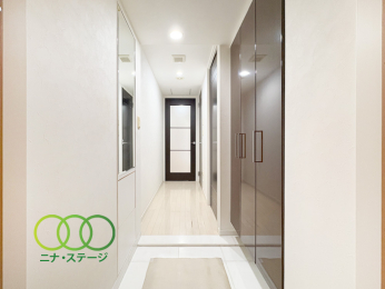  �����ց�