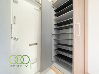  �V���[�Y�{�b�N�X