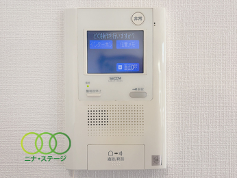  TV���j�^�[�t���C���^�[�t�H��