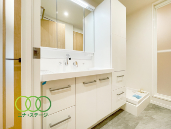  ���p�E�_�[���[����