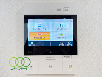  TV���j�^�[�t���C���^�[�t�H��