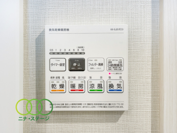  �������C����