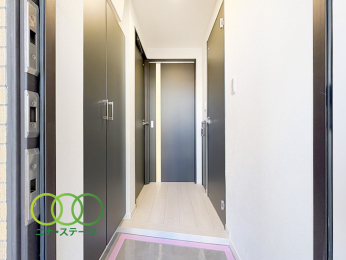  �����ց�