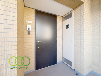  �����ց�