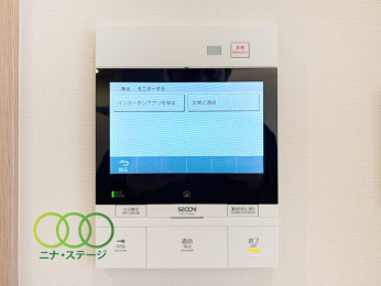  �I�[�g���b�N�C���^�[�t�H��