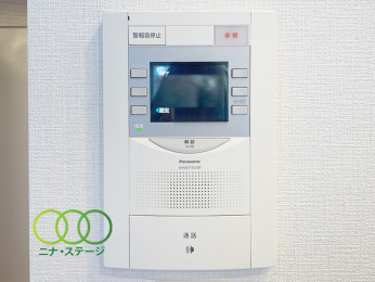  �I�[�g���b�N�C���^�[�t�H��