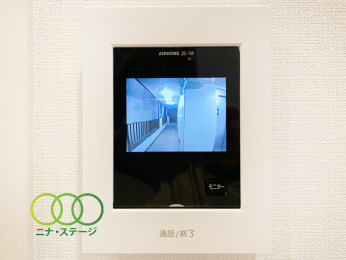  TV���j�^�[�t���C���^�[�t�H��