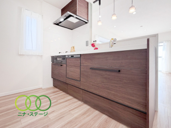  ���L�b�`����
�H��@�E�򐅋@�\�t��