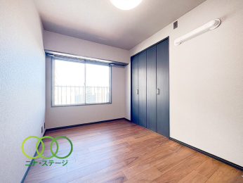  ���m���Q��