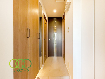  �����ց�