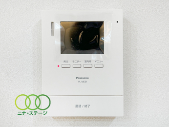  TV���j�^�[�t���C���^�[�t�H��