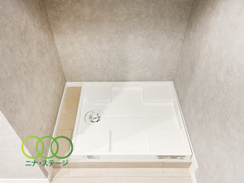  ��������@�u��