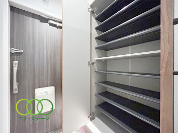  �V���[�Y�{�b�N�X