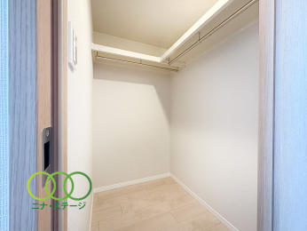  ���E�H�[�N�C���N���[�[�b�g��