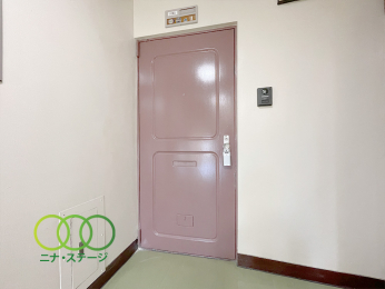  �����փh�A��