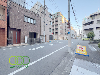  ���O�ʓ��H��