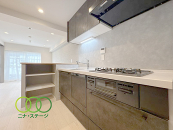  ���L�b�`����