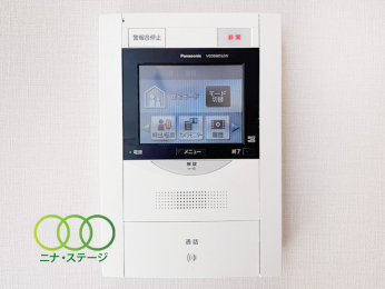  TV���j�^�[�t���C���^�[�t�H��