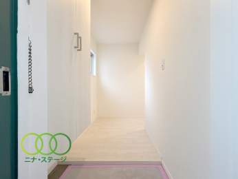  �����ց�