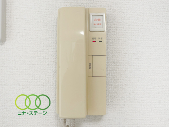  �I�[�g���b�N�C���^�[�t�H��