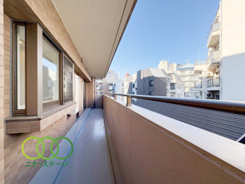  ���o���R�j�[��
�k���E�k�������A��P�X�D�X�R�u��L���^���C�h�X�p���o���R�j�[