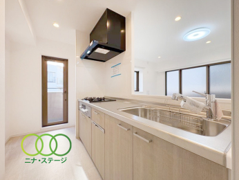  ���L�b�`����
�H��@�E�򐅋@�\�t��