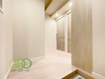  �����ց�