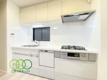  ���L�b�`����
�H��@�E�򐅋@�\�t��