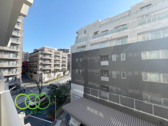  �����]��
�쓌�����o���R�j�[����̒��]