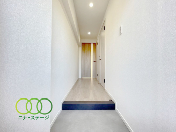  �����ց�