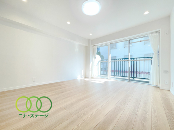  ���m����
��P�P�D�V��
�쓌�����̖��邢�������ł���