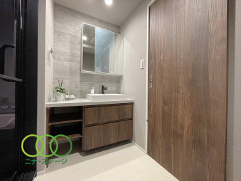  ���p�E�_�[���[����