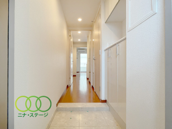  �����ց�