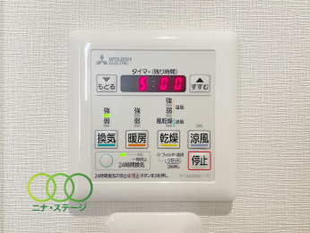  �������C����