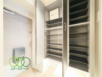  �V���[�Y�{�b�N�X