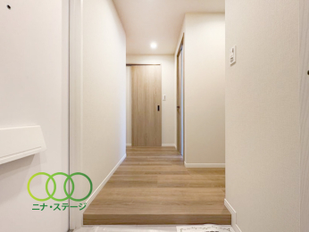  �����ց�