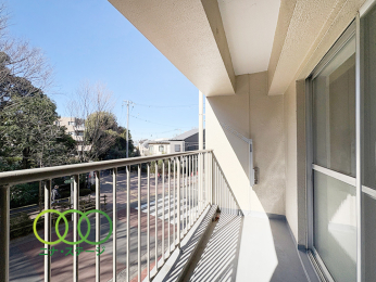  ���o���R�j�[��
�������A��R�D�T�u�̃��C�h�o���R�j�[