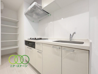  ���L�b�`����
�R���R�����d�l